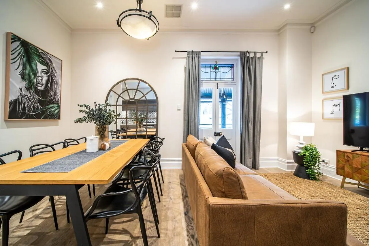 Apartamento Archer St Heart Of North Adelaide Balcony 65Tv